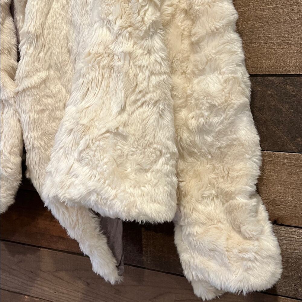 Free People Women's Embroidered Cascade Fur Jacket in White Size Large - Picture 5 of 10